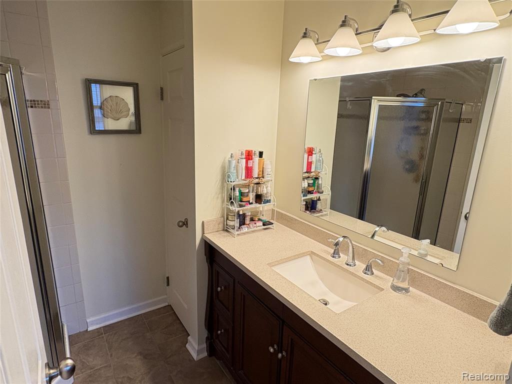 607 Perry Creek Drive, Grand Blanc, MI 48439 — Photo 39