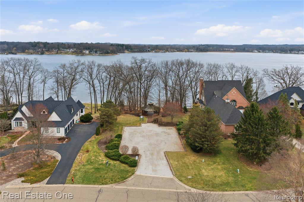3181 Aspen Ridge Court, Howell, MI 48843 — Photo 46