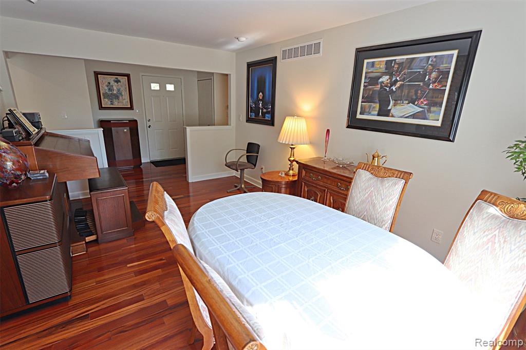 6198 Raintree Drive, Canton, MI 48187 — Photo 15
