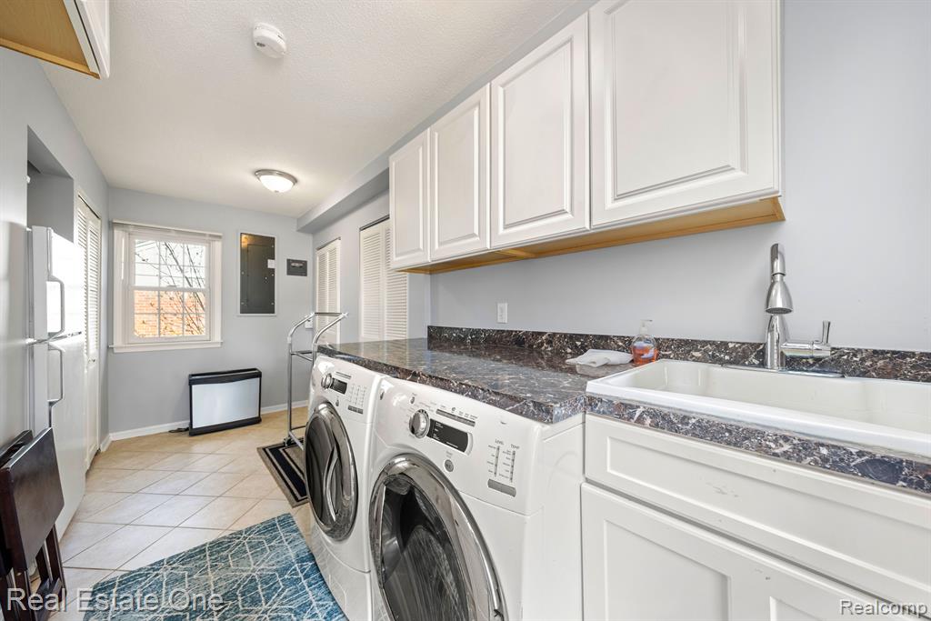 4132 AMHERST Road, Royal Oak, MI 48073 — Photo 33