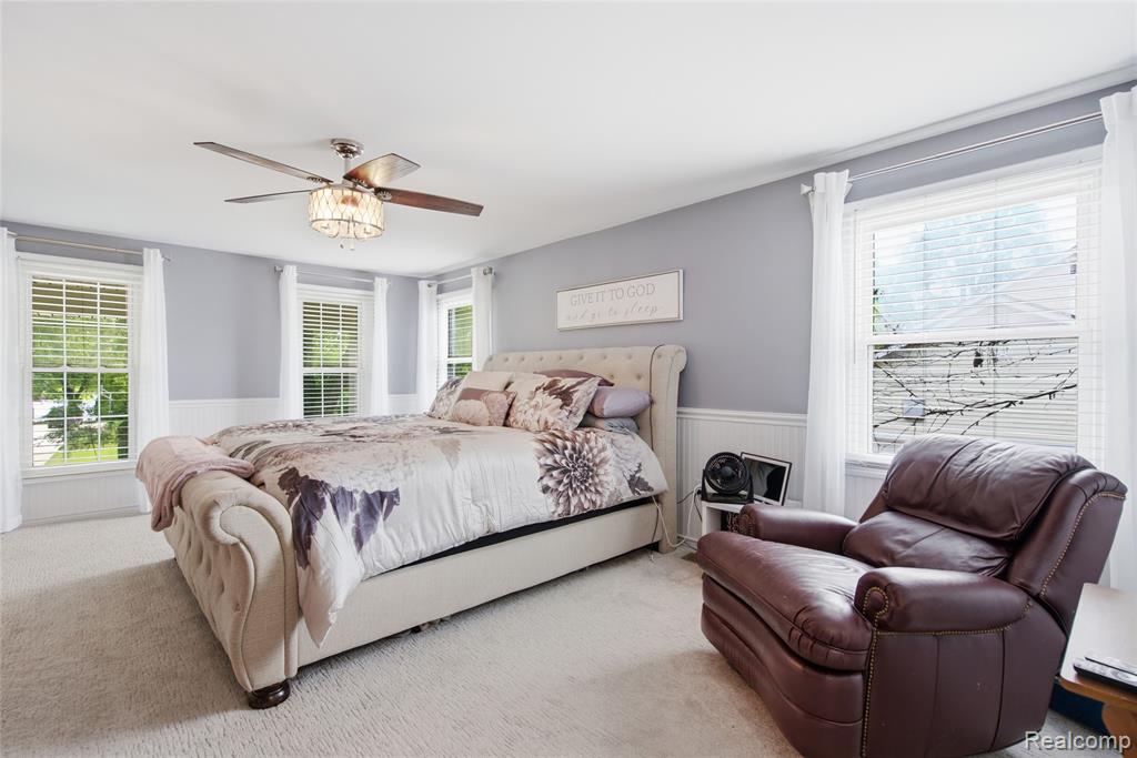 46884 Ben Franklin Drive, Utica, MI 48315 — Photo 33
