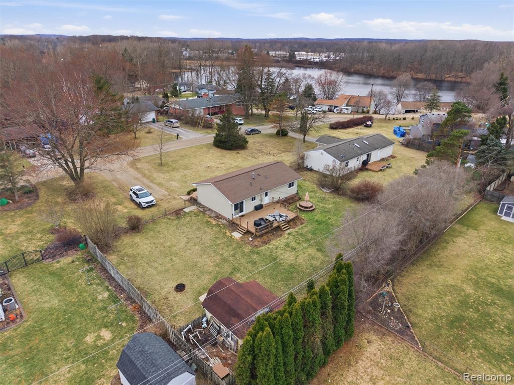 9368 Debby Jo Drive, Clawson, MI — Photo 29