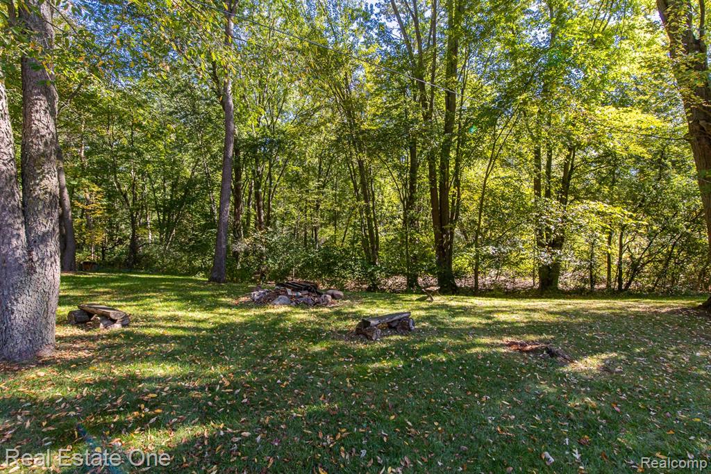 5690 White Lake Road, Clarkston, MI — Photo 77