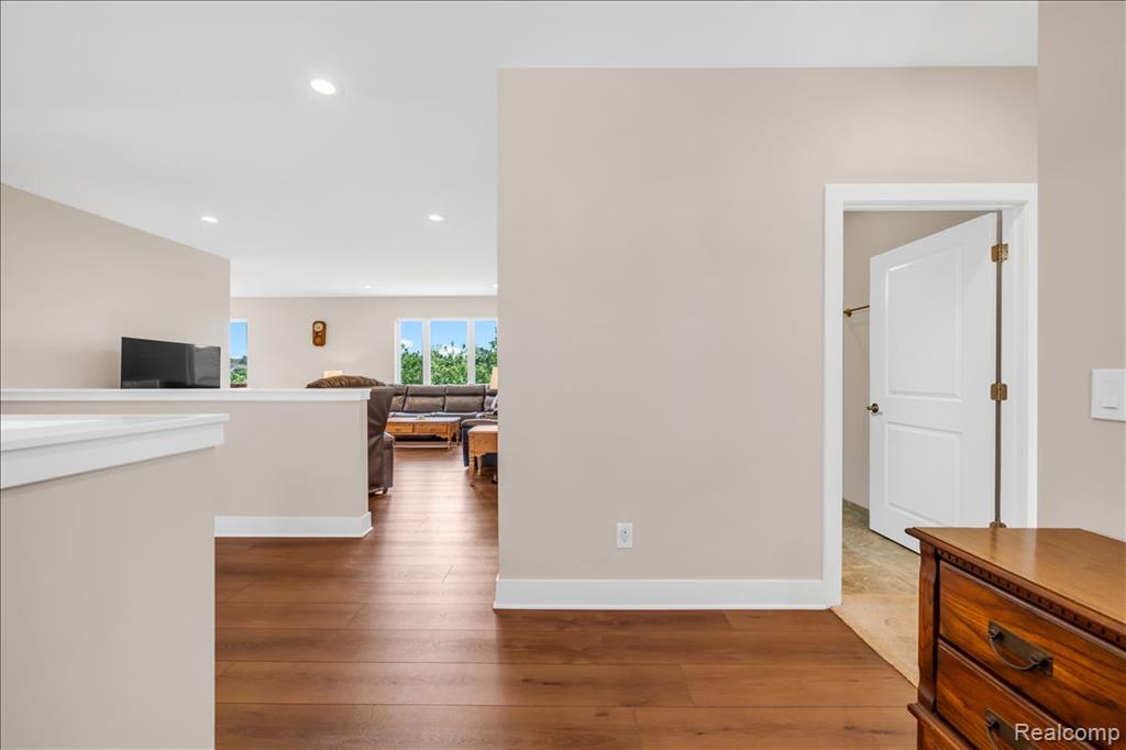 4266 McCandlish Road, Grand Blanc, MI 48439 — Photo 11