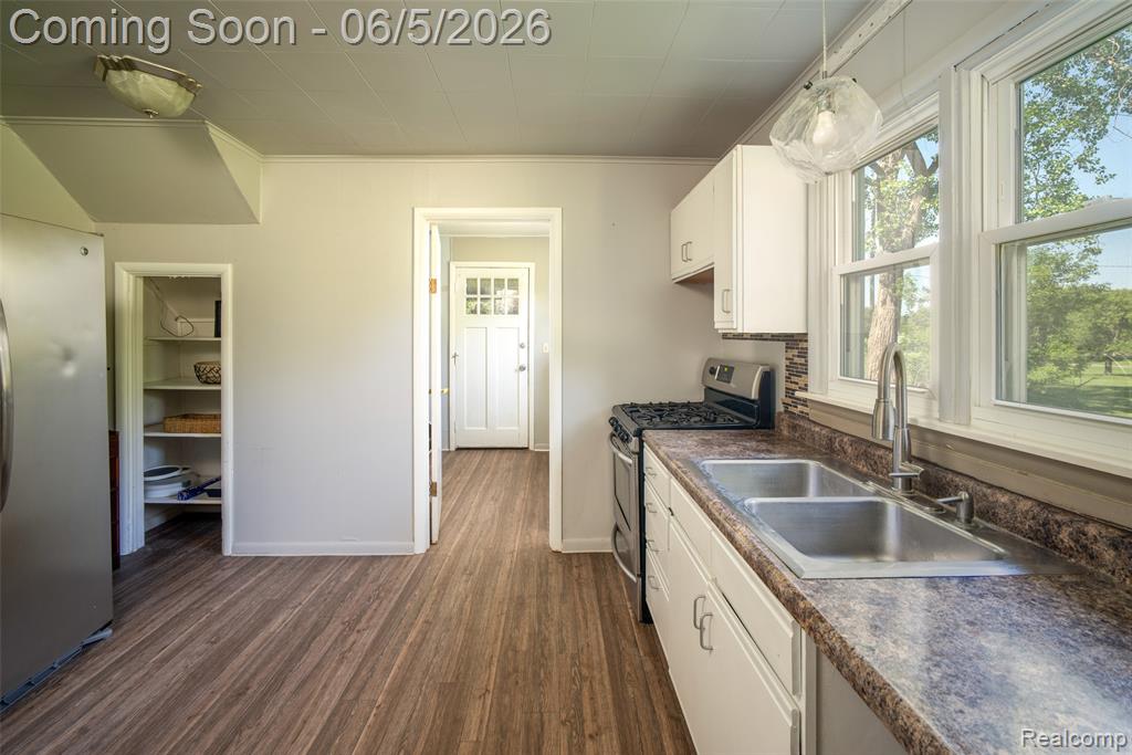 7016 Davison Road, Davison, MI 48423 — Photo 23
