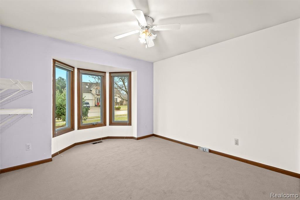46690 BARBARA Drive, Macomb, MI 48044 — Photo 22