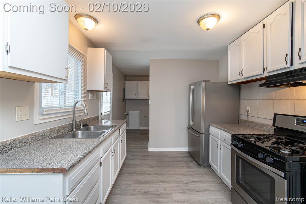 811 Melrose Street, Pontiac, MI 48340 — Photo 8