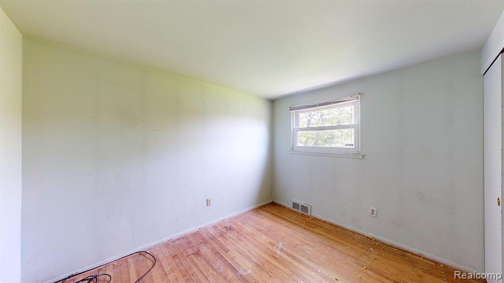 4123 Mildred Street, Wayne, MI 48184 — Photo 13