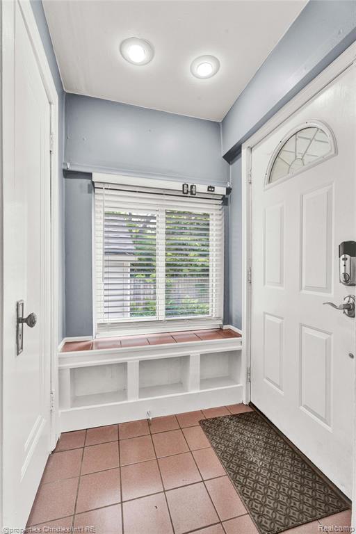 813 Catalpa Drive, Royal Oak, MI 48067 — Photo 3