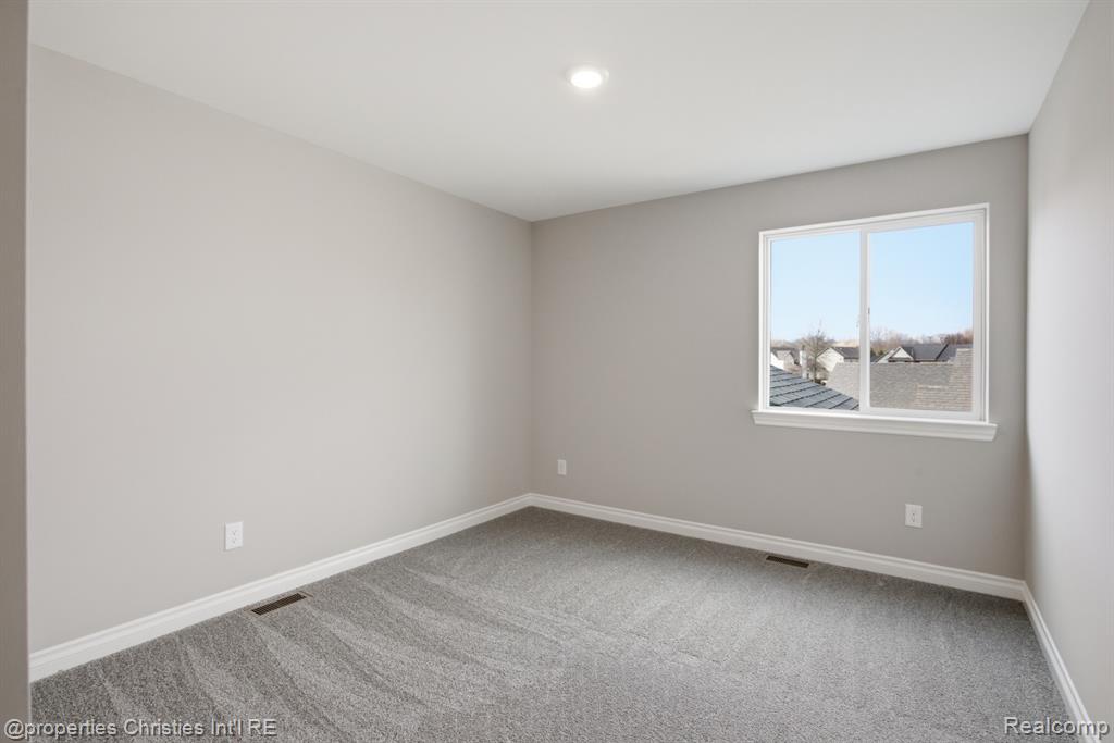 23397 Crescent Ridge Drive, New Boston, MI 48164 — Photo 19