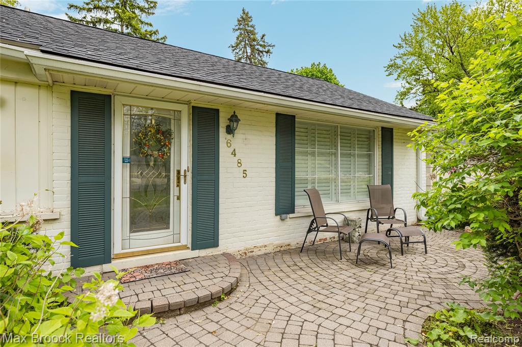 6485 Thurber Road, Bloomfield Hills, MI 48301 — Photo 2