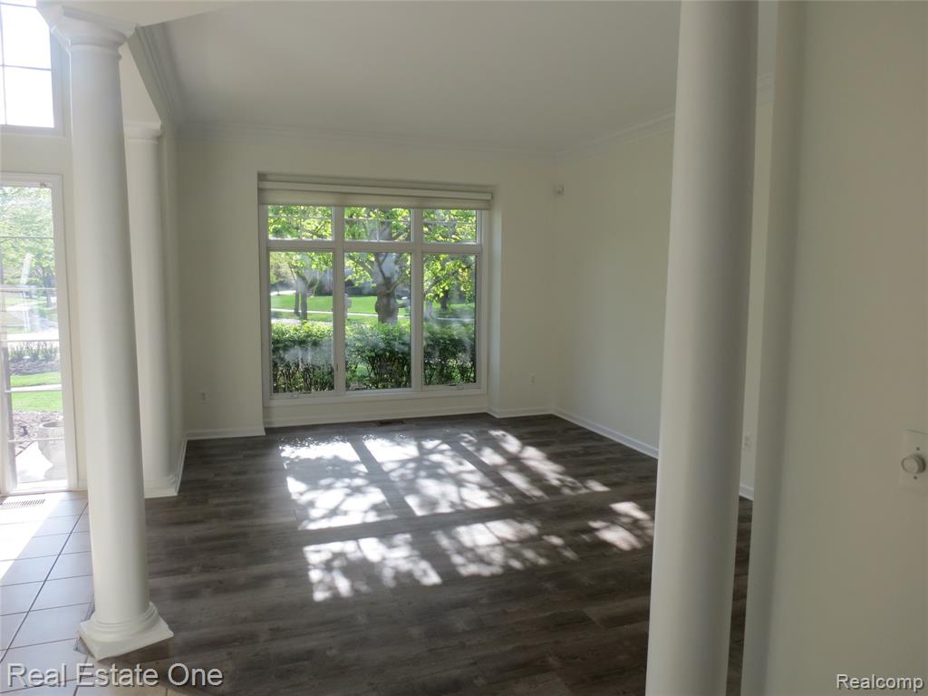 45702 Balfour Court, Novi, MI 48377 — Photo 21