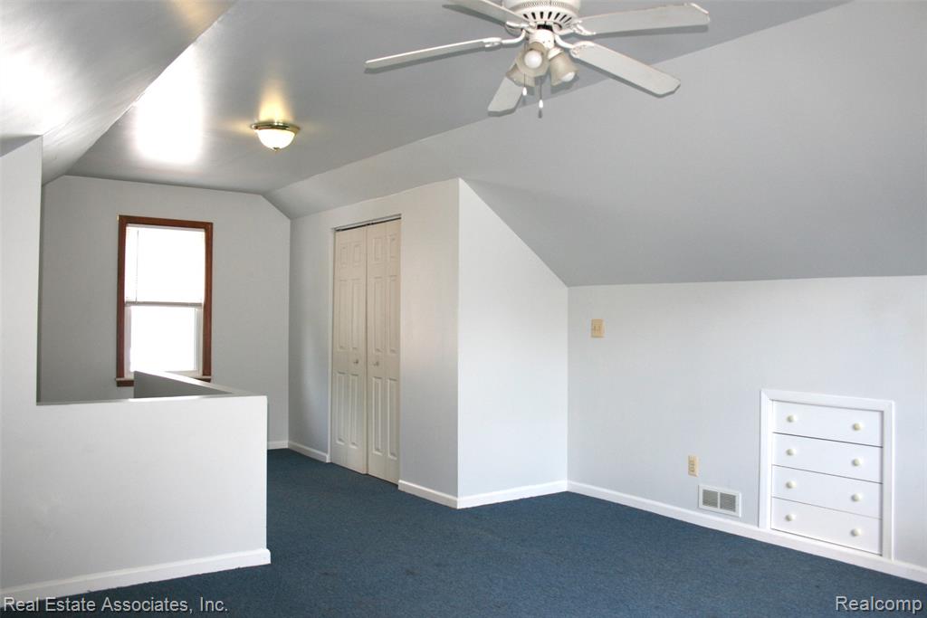 4220 Howard Street, Lincoln Park, MI 48146 — Photo 10