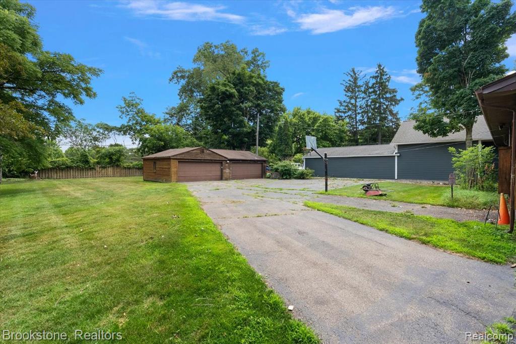 1167 E Lake Drive, Novi, MI 48377 — Photo 33