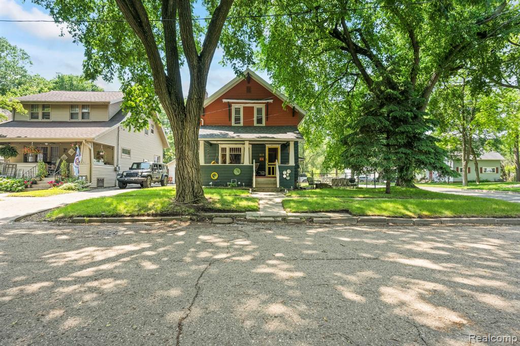 819 N Ball Street, Owosso, MI 48867 — Photo 3