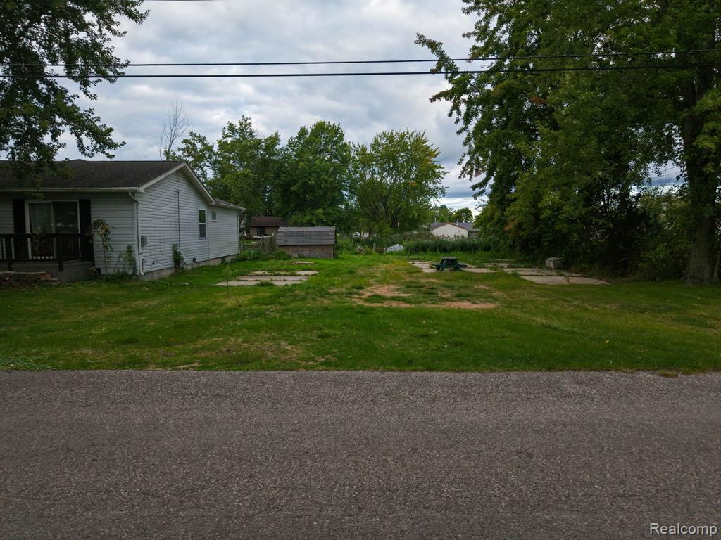 7320 Jochar Road, Algonac, MI 48001 — Photo 6