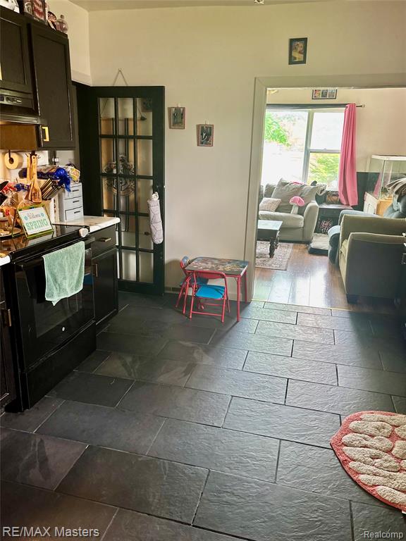 207 Court Street S, Standish, MI 48658 — Photo 8