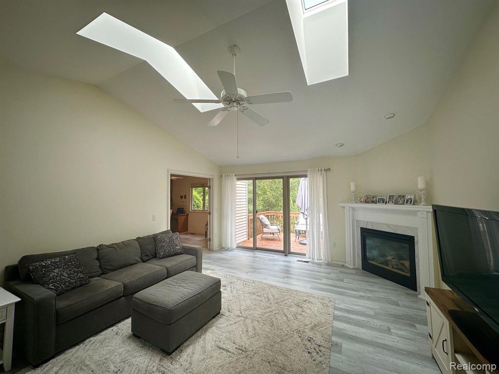 1439 DARNEL Drive, Brighton, MI 48116 — Photo 11
