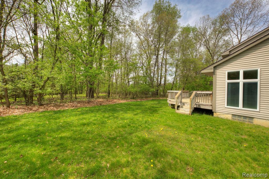 850 VILLAGE PINE Lane, Ortonville, MI 48462 — Photo 6