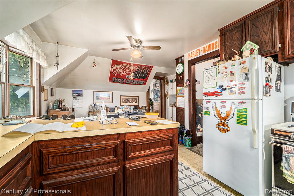 428 East Street, Rochester, MI 48307 — Photo 18