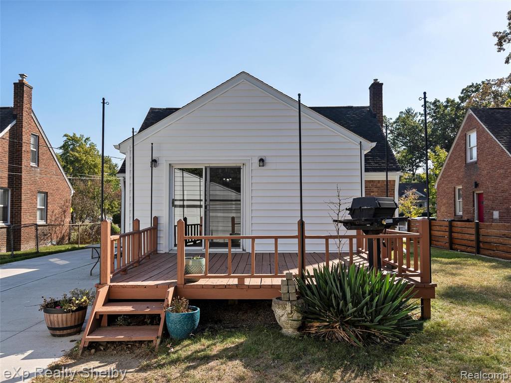 606 Catalpa Drive, Royal Oak, MI 48067 — Photo 31