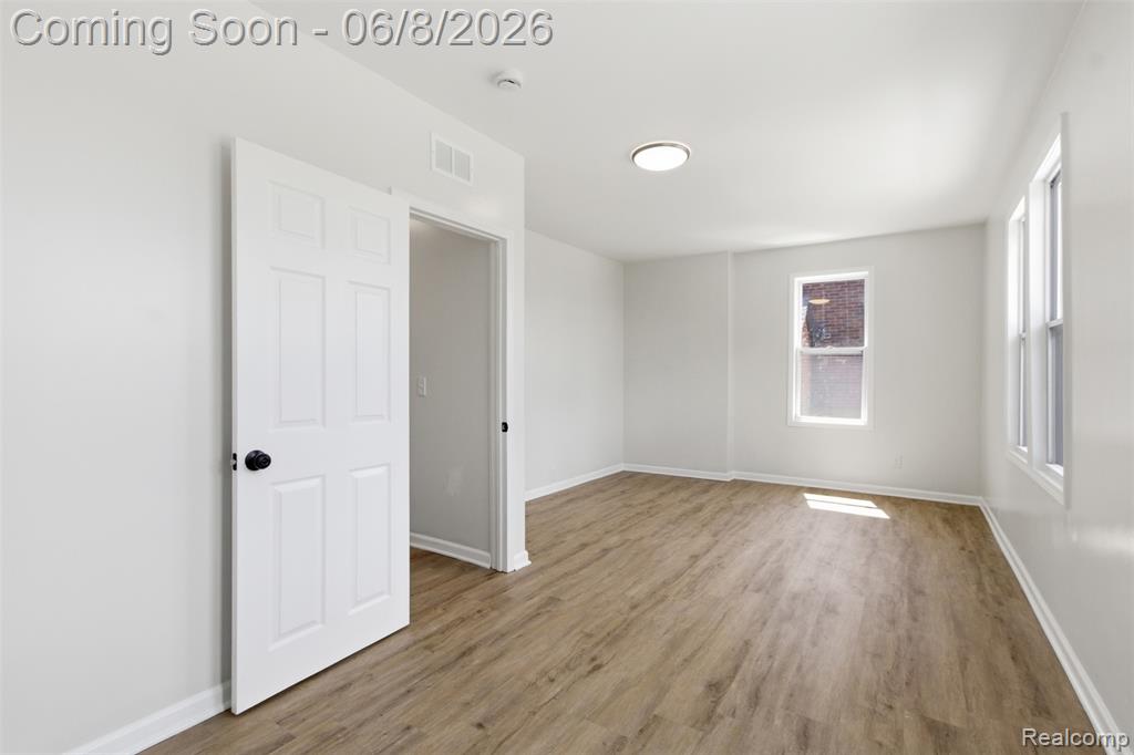 2025 Lawrence Street, Detroit, MI 48206 — Photo 11