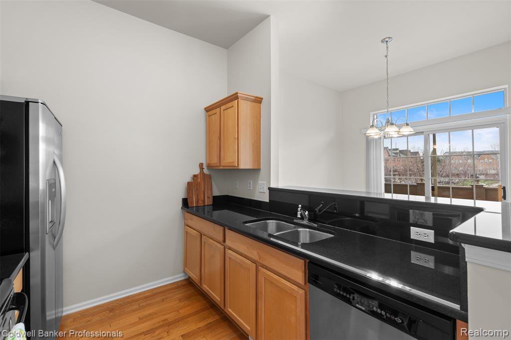 39854 Rockcrest Circle, Northville, MI 48168 — Photo 13