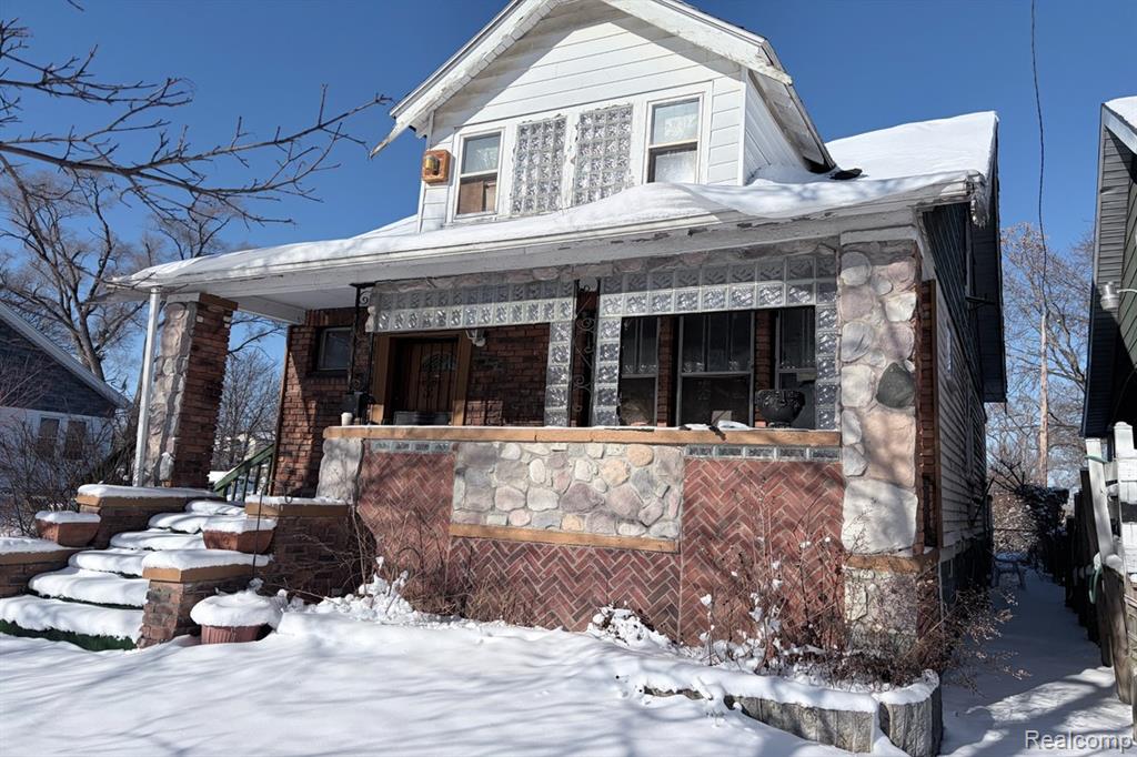 8693 Woodlawn Street, Detroit, MI 48213 — Photo 2