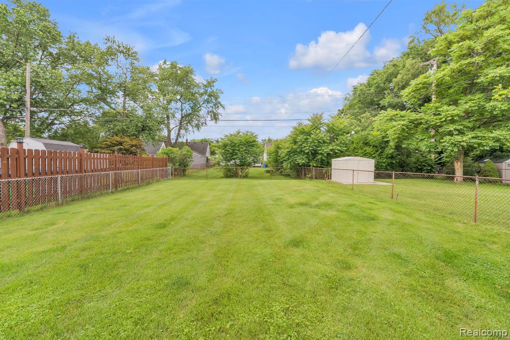 4148 Academy Street, Dearborn Heights, MI 48125 — Photo 33