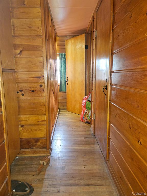 917 E 9TH Street, Flint, MI 48503 — Photo 16