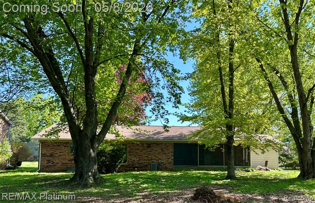 5248 Daniel Drive, Brighton, MI 48114 — Photo 2