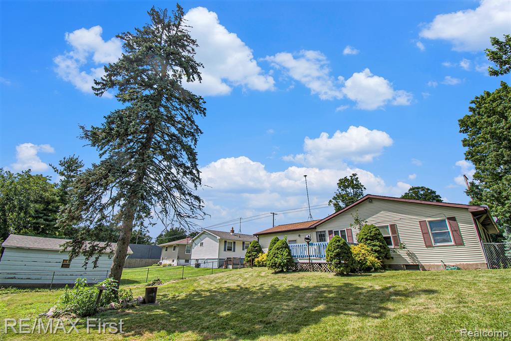 609 W Harris Street, Charlotte, MI 48813 — Photo 18