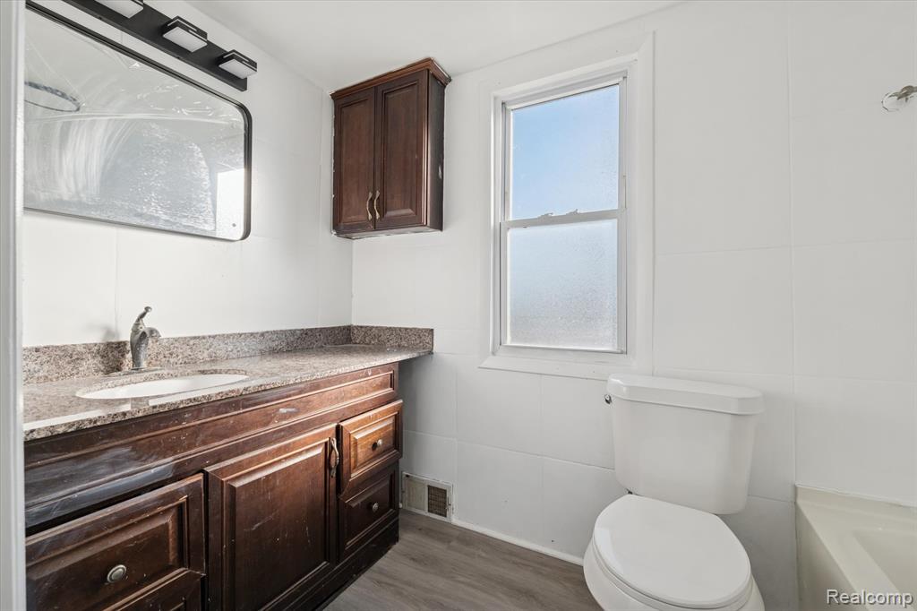 20107 Southfield Road, Detroit, MI 48235 — Photo 28