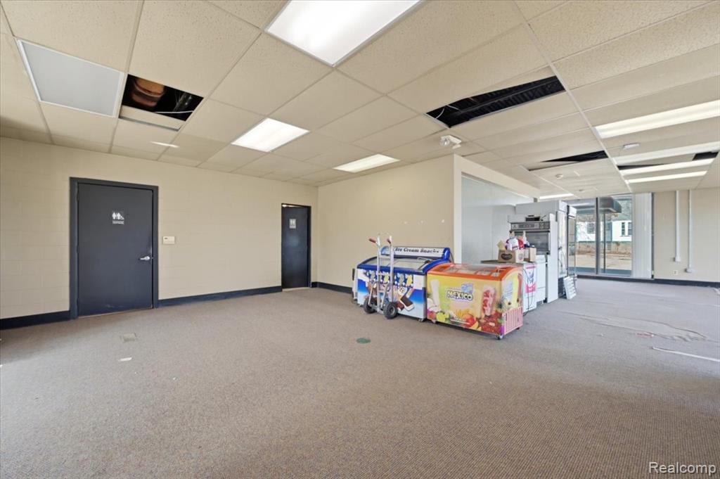 70 Lafayette Street, Pontiac, MI 48342 — Photo 14