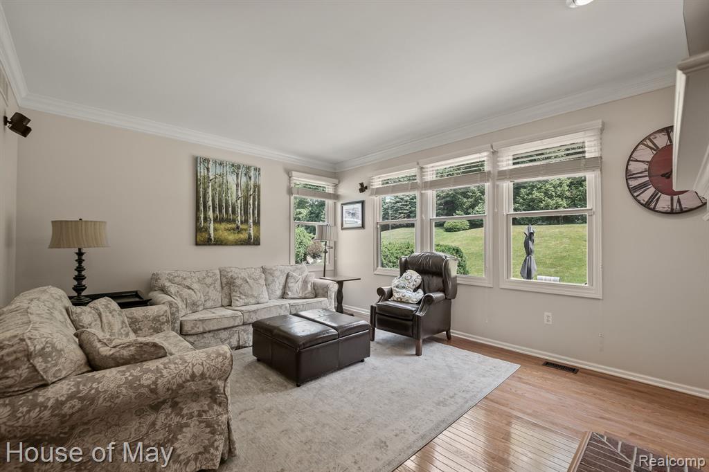 6066 Strawberry Circle, Commerce Twp, MI 48382 — Photo 10
