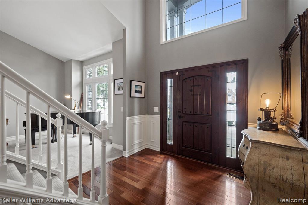 54449 Royal Troon Drive, South Lyon, MI 48178 — Photo 2