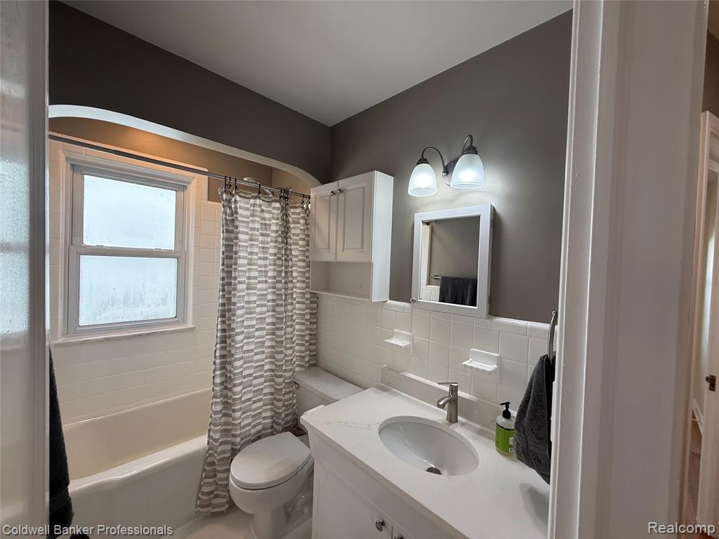 565 E Webster Street, Ferndale, MI 48220 — Photo 12