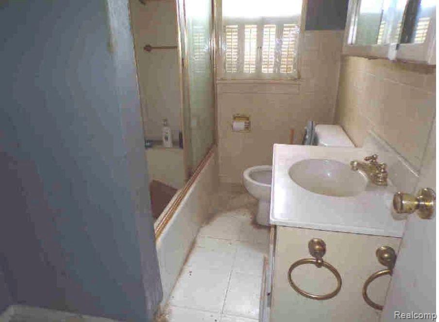 515 W Fifth Street, Constantine, MI 49042 — Photo 10