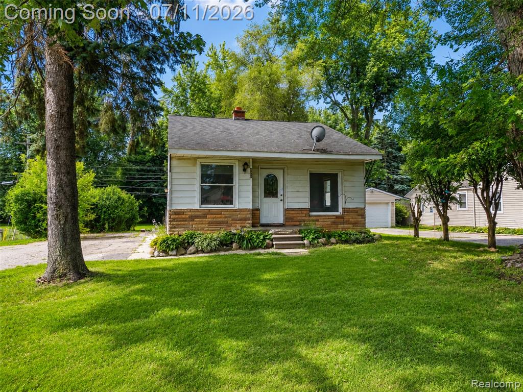 4855 Hatchery Road, Waterford, MI 48329 — Photo 5