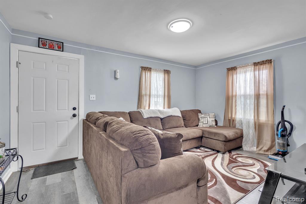 8401 Fielding Street, Detroit, MI 48228 — Photo 5