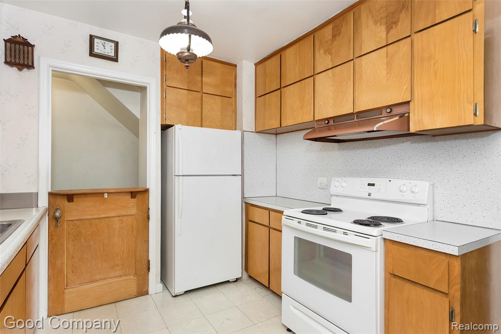 7616 Mayfair Street, Taylor, MI 48180 — Photo 4
