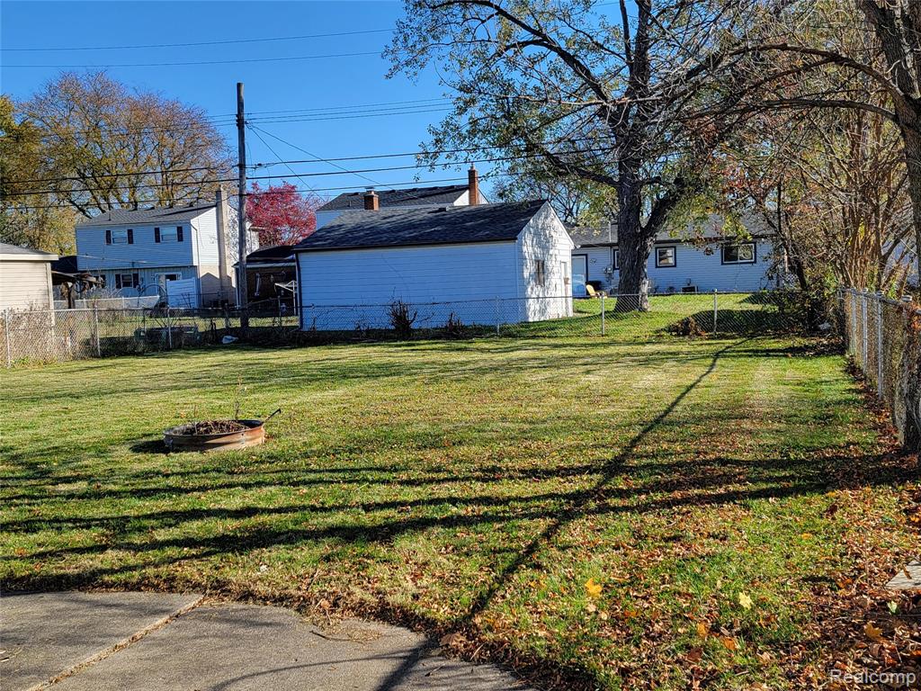 9333 Katherine Street, Taylor, MI 48180 — Photo 31