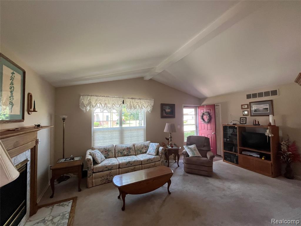 839 Oakwood Drive, Howell, MI 48843 — Photo 5