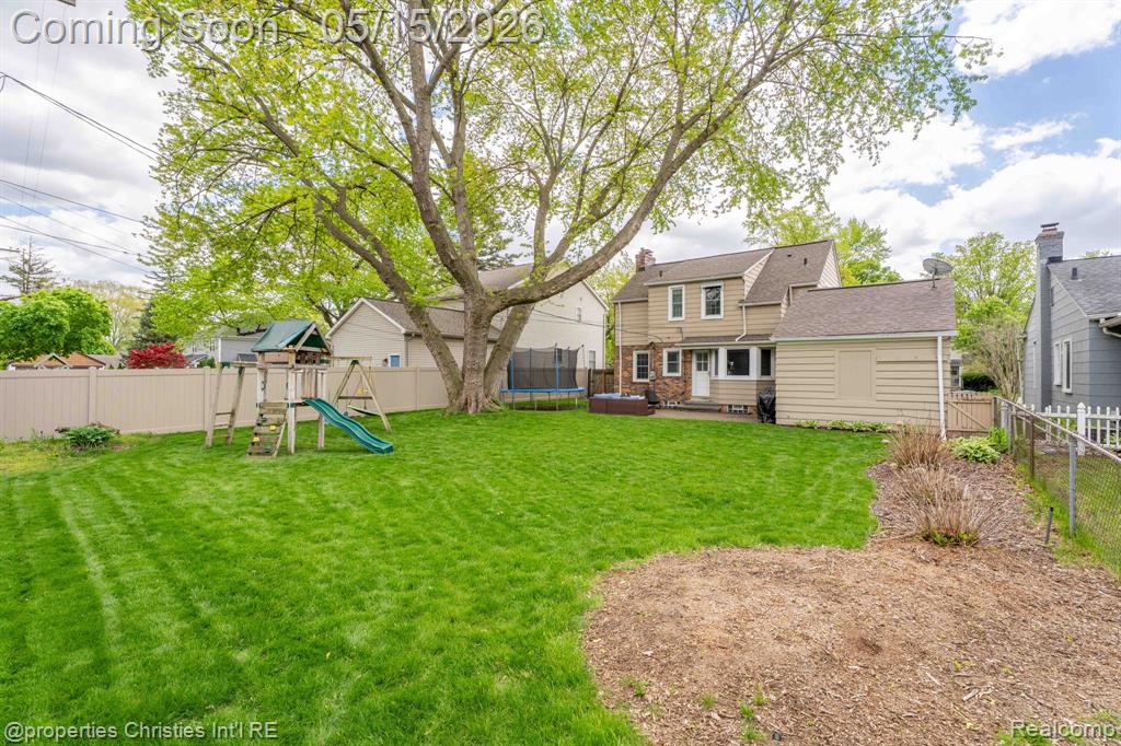 919 E Lincoln Avenue, Royal Oak, MI 48067 — Photo 30