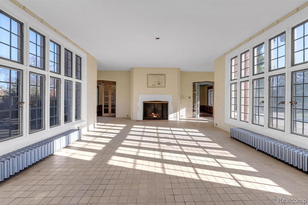 16761 E Jefferson Avenue, Grosse Pointe, MI 48230 — Photo 22