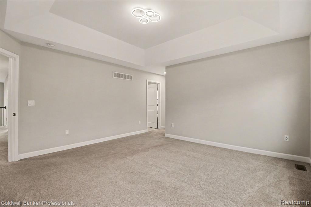 4817 W Stonegate Circle, Lake Orion, MI — Photo 28