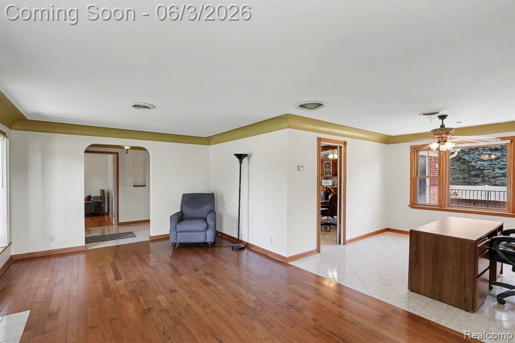 46430 Schoenherr Road, Utica, MI 48315 — Photo 12