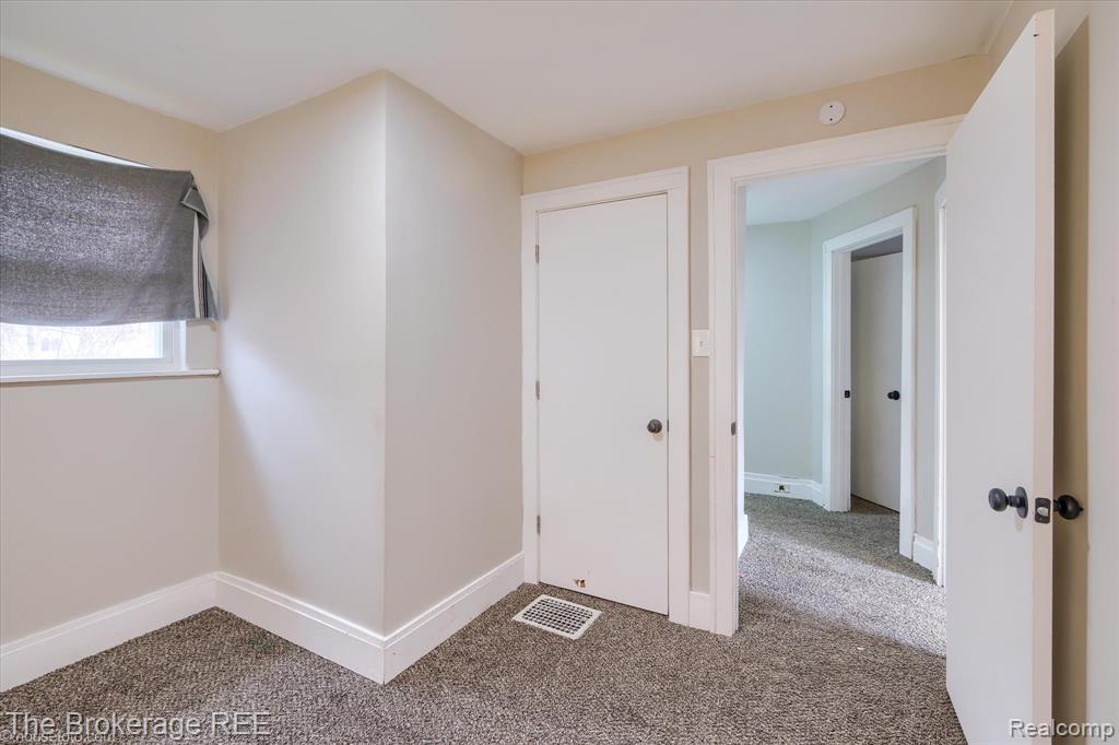 808 N Chevrolet Avenue, Flint, MI 48504 — Photo 18
