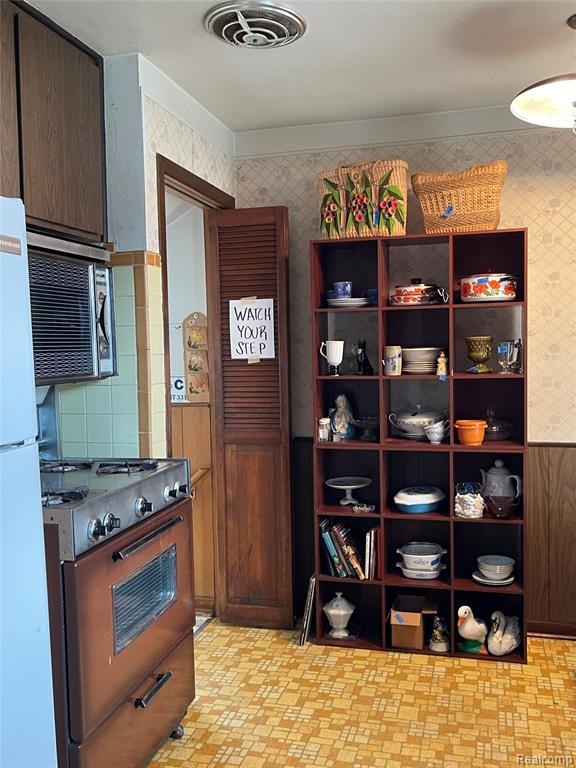 6250 Grandville Avenue, Detroit, MI 48228 — Photo 7