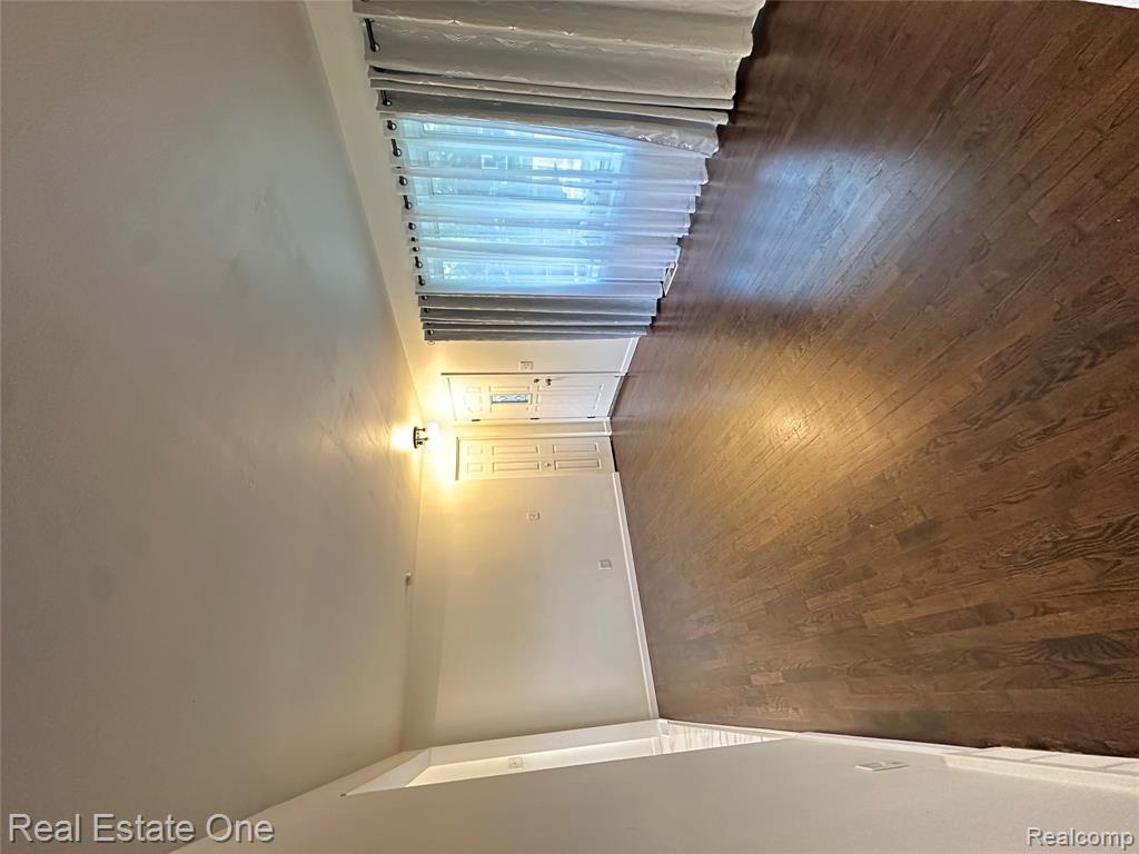 4348 Martin, Warren, MI 48092 — Photo 2